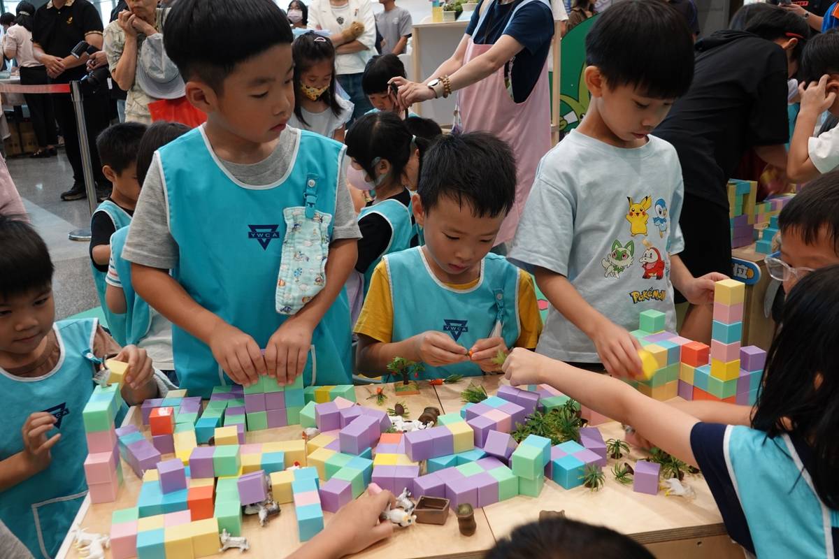「野菜學園祭」食農教育展完成闖關任務還可以獲得食農教育護照與限量紀念品.