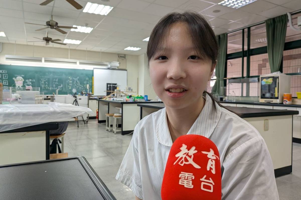 葉于裴提到，在實驗過程中，除了克服設備問題外，也要解決鹽水濃度問題