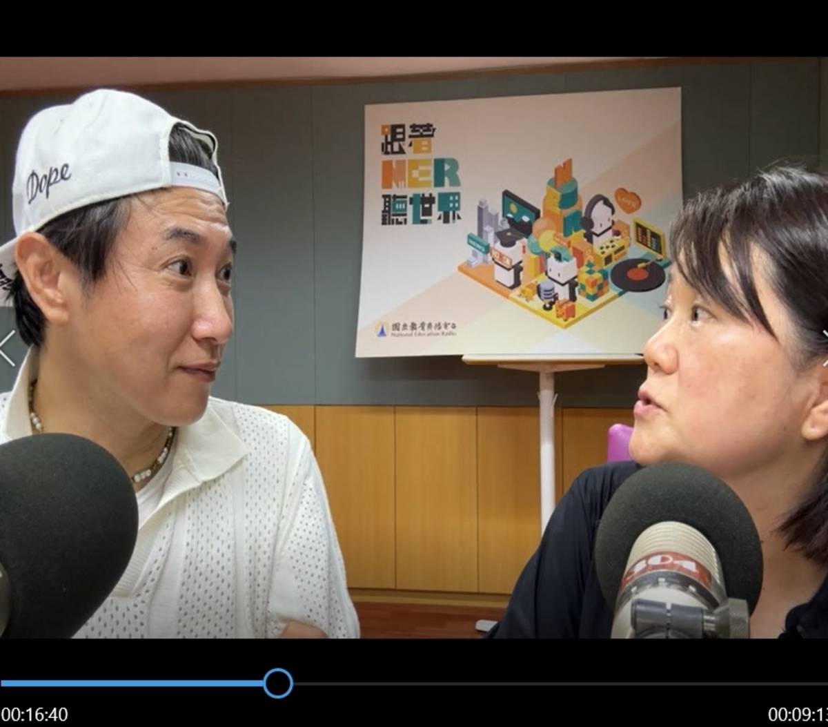 本集邀請大享食育協會秘書長黃嘉琳，分享協會自成立以來，致力於推動食農教育的初心與願景，並實際在全台各地學校與社區中落實飲食教育。