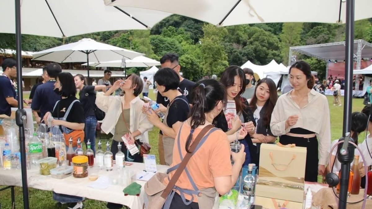 「爵醒地酒派對」集結12家中苗地區酒莊業者，涵蓋清酒、果酒、啤酒、威士忌等類型，展現中台灣豐富的地酒能量。