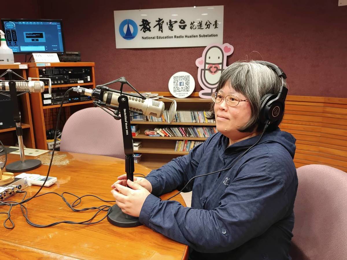 石雅如副教授受訪中
