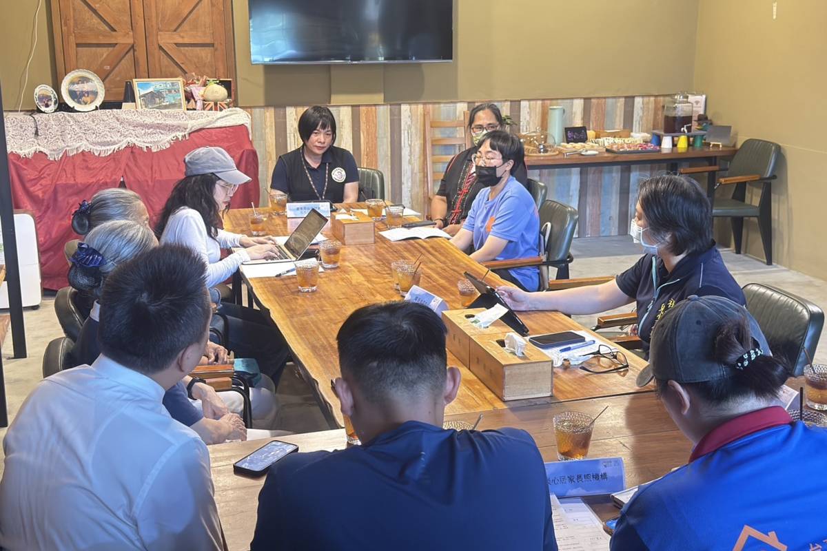 臺東縣以「跨網絡合作守護家庭」，獲衛生福利部肯定，入圍社會安全網社會福利組指標案例。