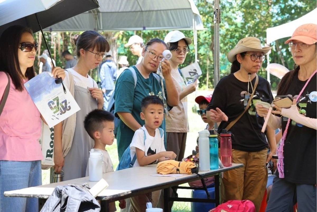 生態市集匯聚NGO、小農、手作與設計品牌，展現永續特色。圖片提供：北市動保處