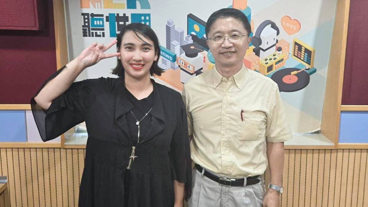 與地人組博士合影～