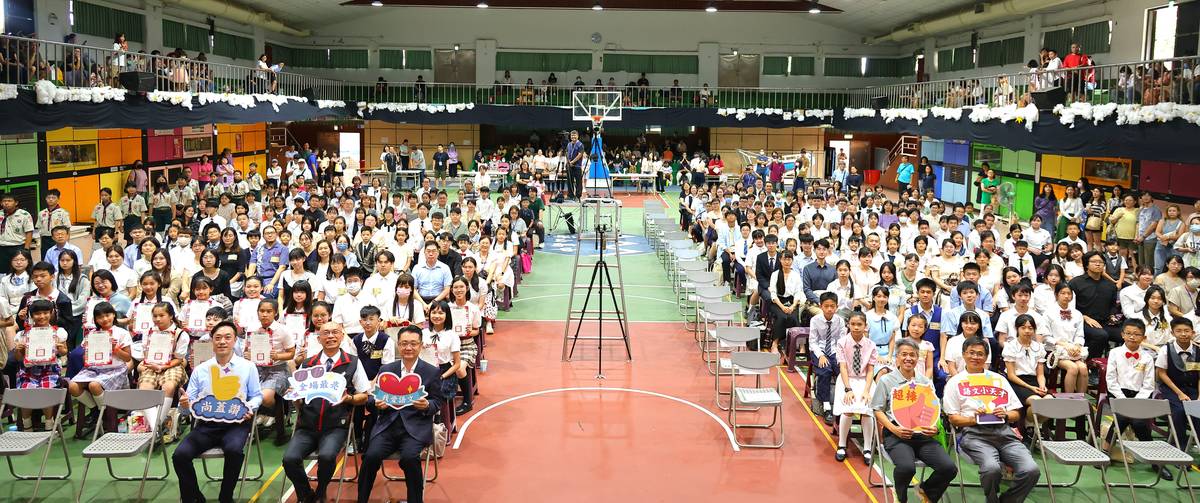 新北市114年語文競賽動態組頒獎典禮大合照