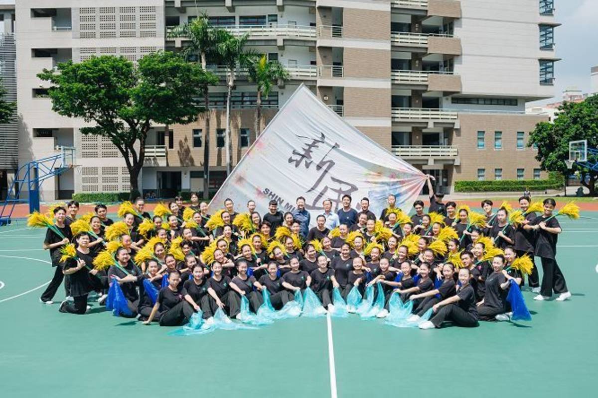 團隊合影(新民高中提供) 