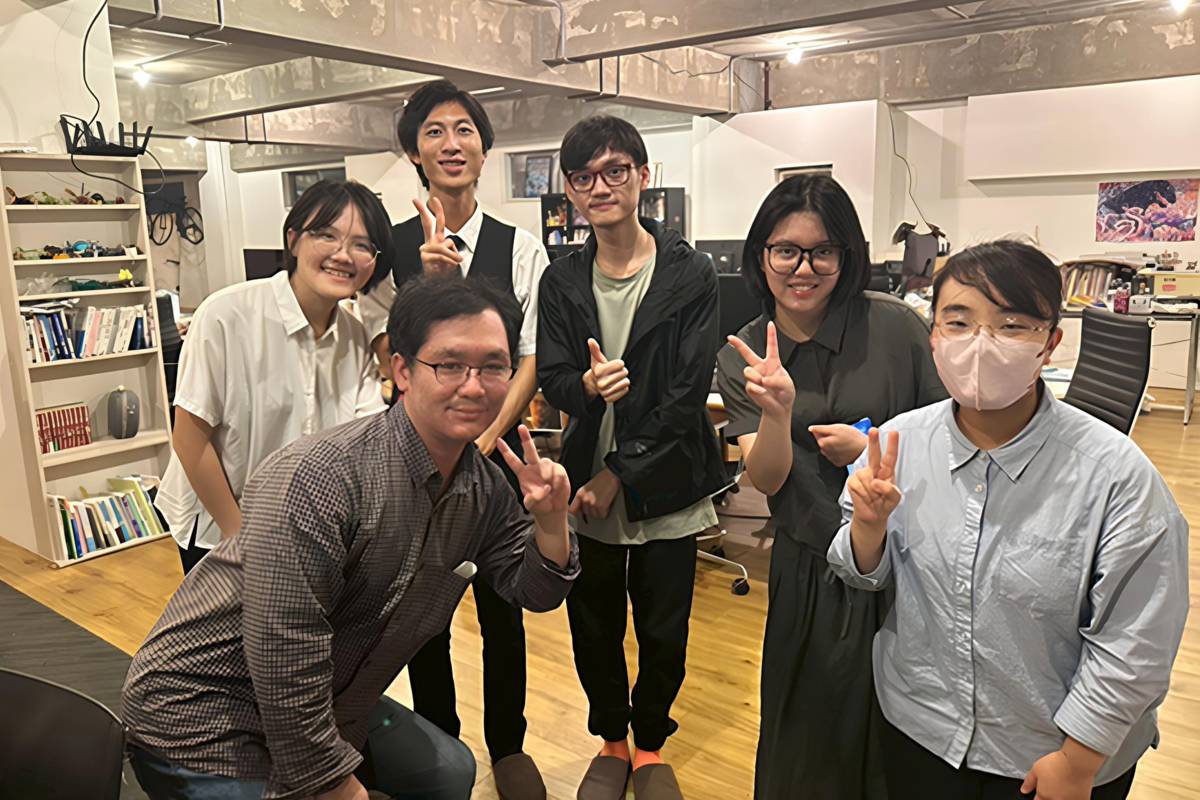 114-1學年度暑假日本見習生與主管合影留念