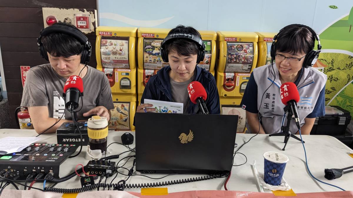 2025臺灣科普列車10週年臺東站不缺席-臺東縣教育處副處長黃玉燕(右1)