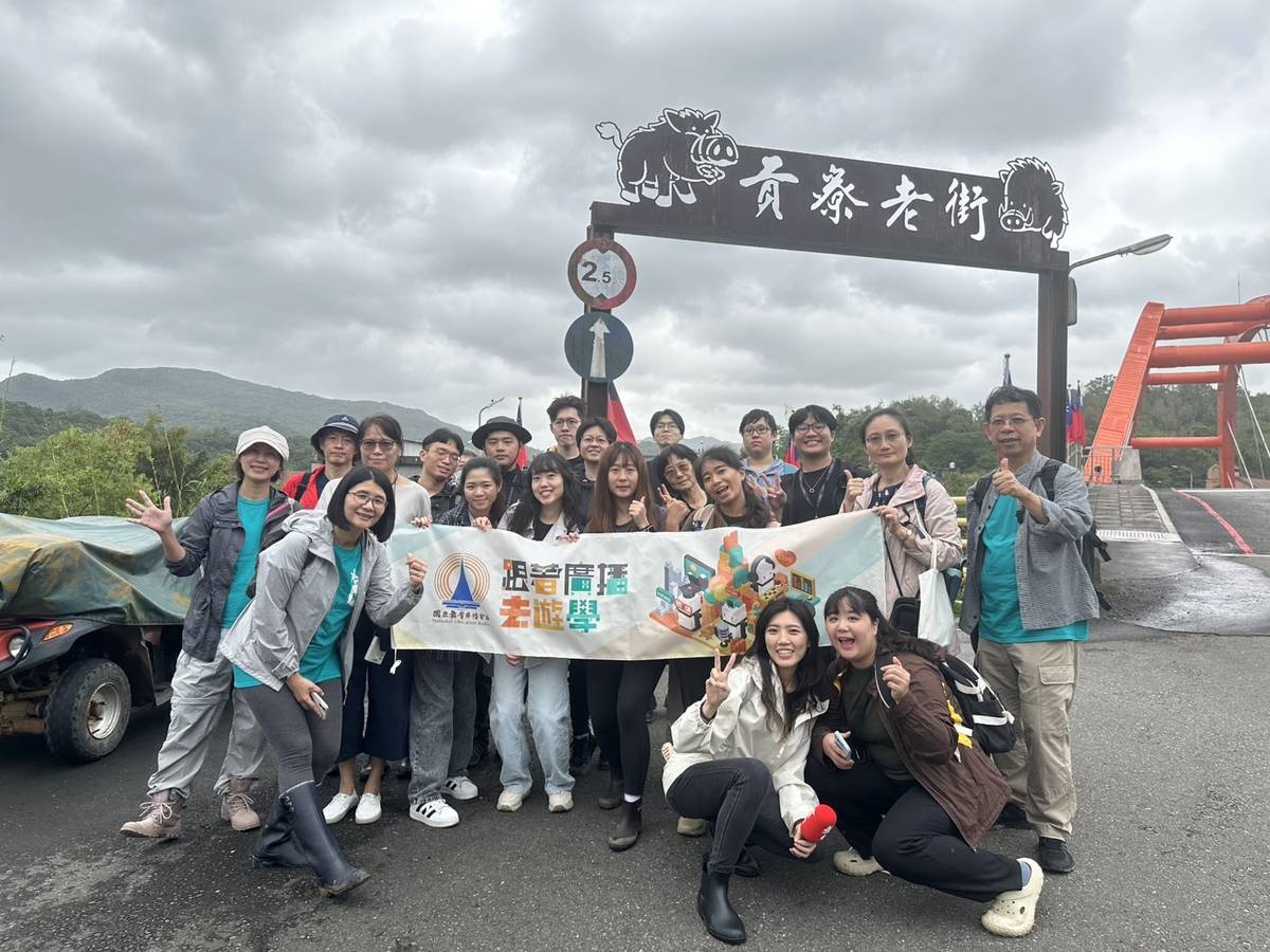 貢寮老街與一般充滿小吃的老街完全不同，這裡就是一條當地居民生活的老街。