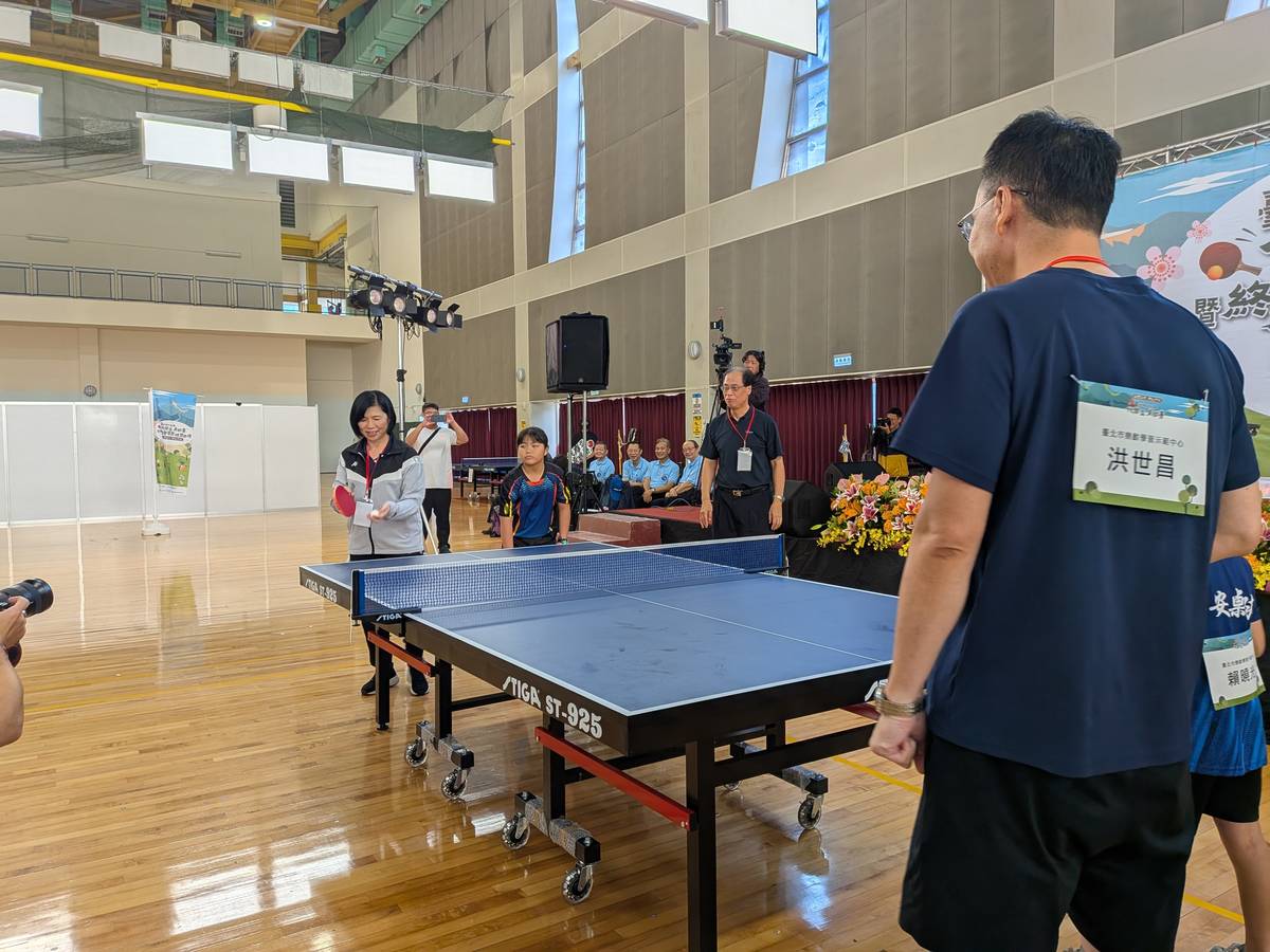 北市教育局廖文靜副局長擔任開球嘉賓