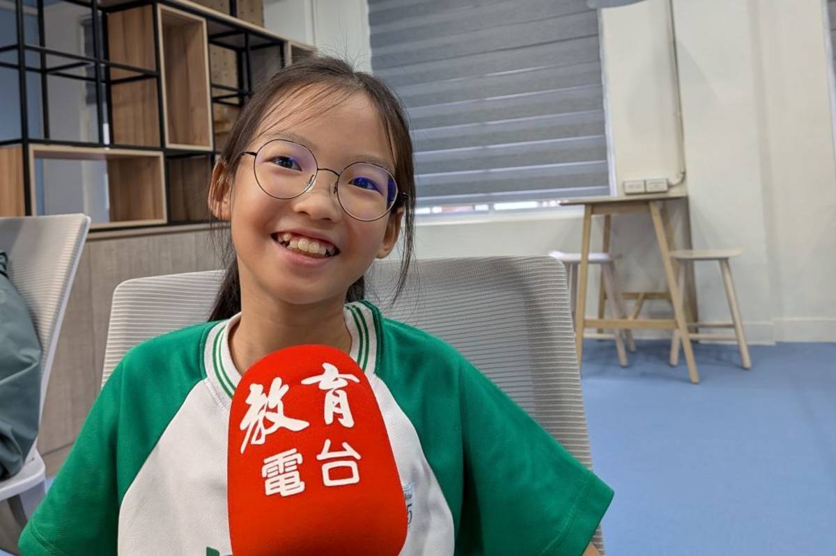 學生周詩芸表示，這次參訪讓她認識不同乳品的製程和含乳量