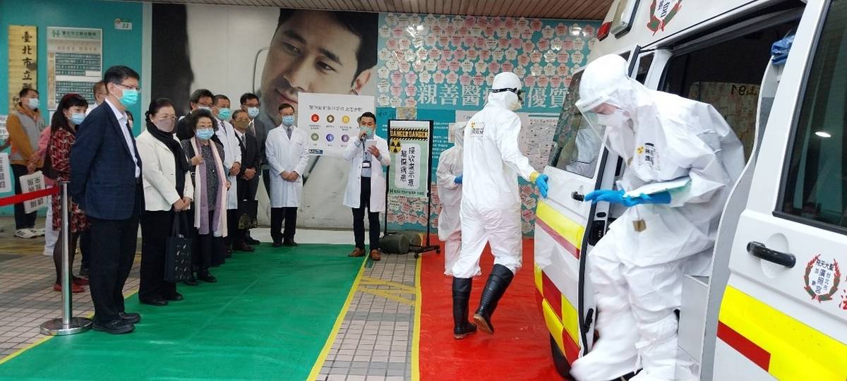 監察委員田秋堇、范巽綠11月3日至臺北市立聯合醫院和平婦幼院區視察。(監察院提供)