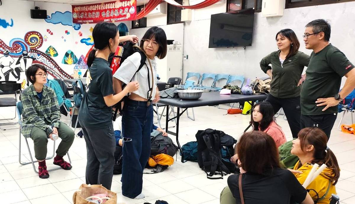 登山裝備打包技巧及背包調整指導