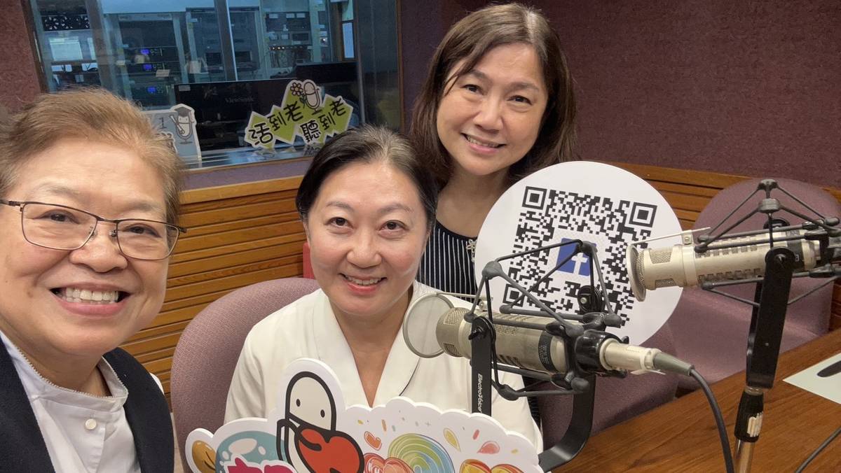 專訪慈大教研所林曉君教授(中)