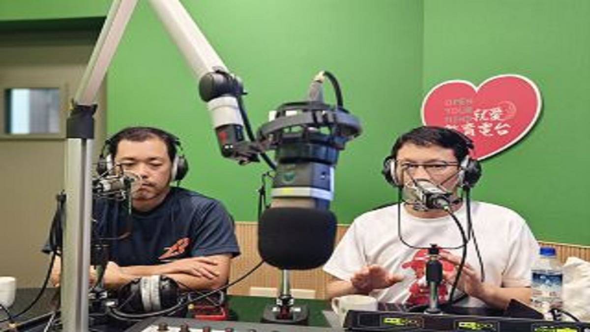 B.M.L.T 日本world wig 台中訓練中心 東山禮治醫師與店長木戶間接受本台專訪。