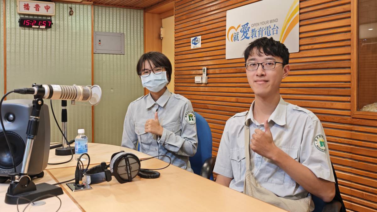 1141127壽山國家自然公園 保育解說科 解說員 毛裕丞、丁小芳