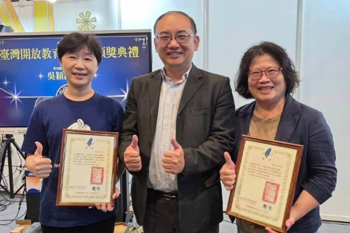 中山醫大教授李彗禎(右)、副教授黃惠珮(左)以「代謝症候群的運動與營養」課程獲開放教.(圖:中山醫大提供)