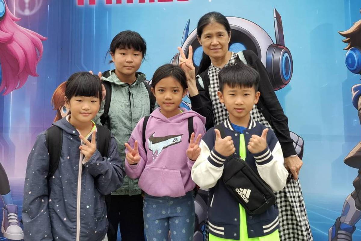 114年度總統盃AI素養爭霸賽總決賽，綠島鄉公館國小在激烈的國小偏鄉組賽事中脫穎而出，勇奪全國佳作。