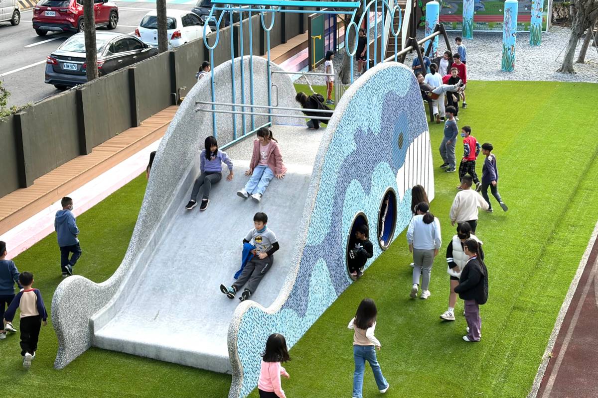 學習原來這麼玩！遊戲場打造孩子的體能與素養教室」