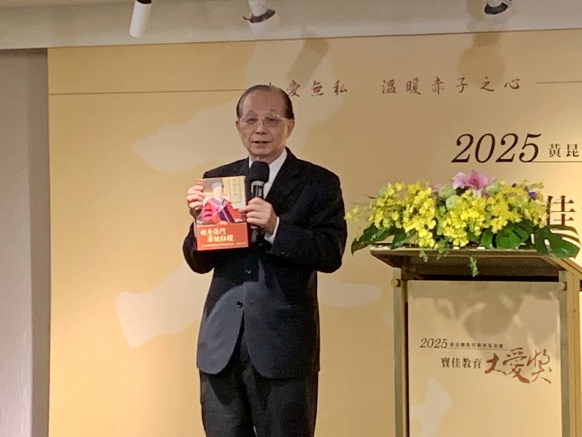 前教育部長吳清基致詞 (記者攝)