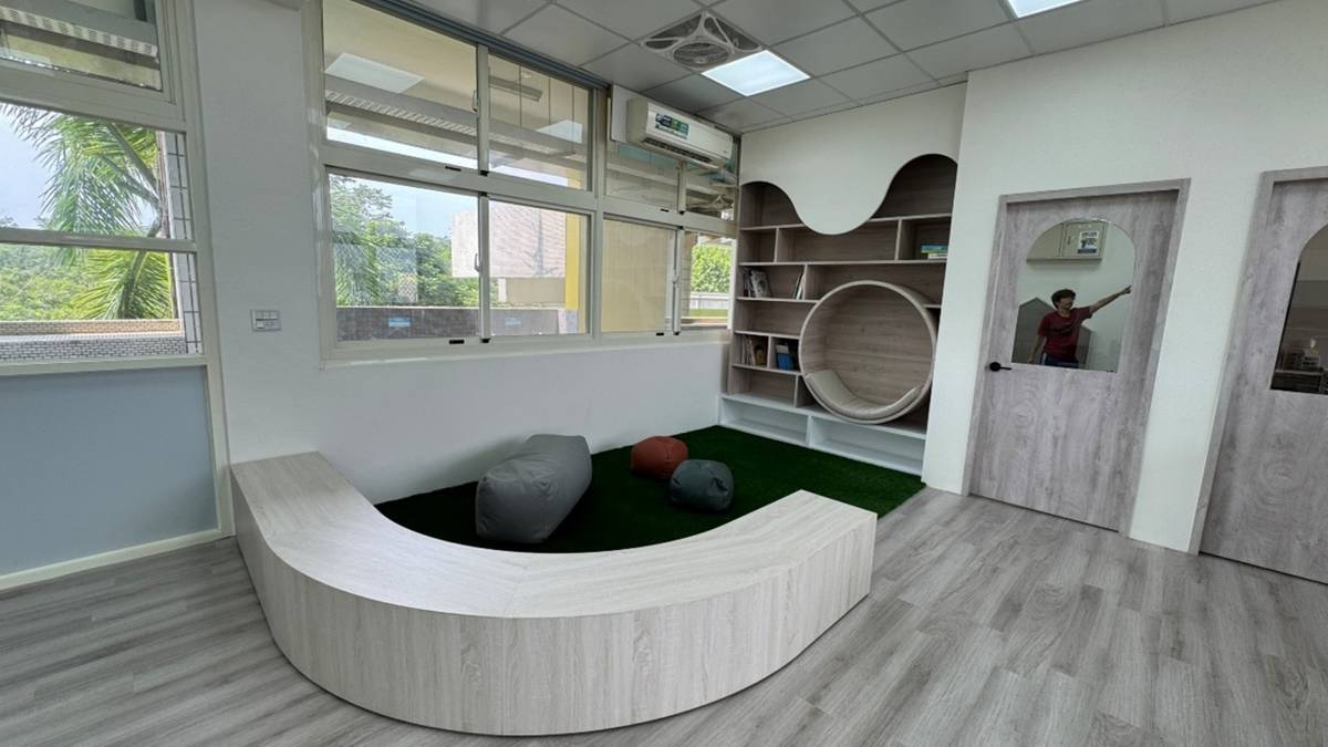 高雄市忠義國小以「美感融合、友善共學」為核心理念，進行資源班全面升級改造