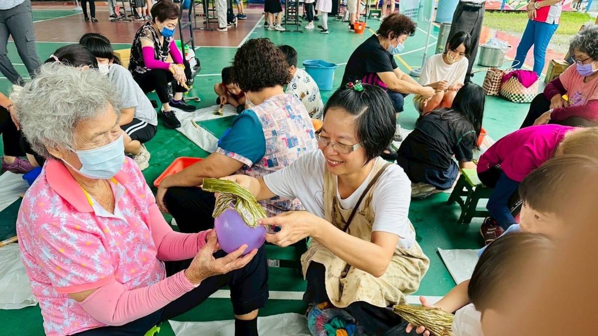 台中霧峰五福國小參與工藝中心「工藝校園扎根教案發展計畫」，打造特色工藝課程。