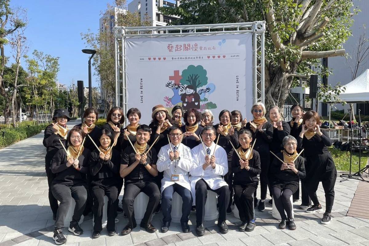 無圍牆的醫院「藝起關懷愛在北屯」，公共藝術走進臺中市立醫院。