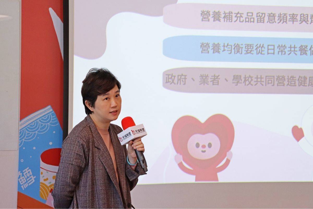 兒福聯盟研究暨組織發展處黃韻璇處長說明，《2026台灣兒童飲食狀況調查報告》