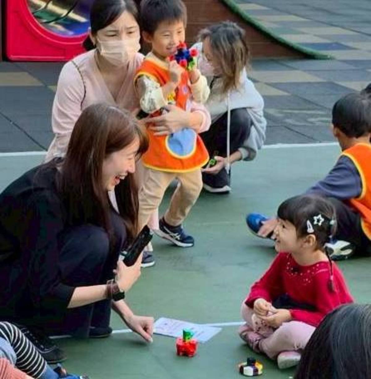 各班師生共創闖關遊戲，家長看見孩子在學習歷程中展現自我的樣貌