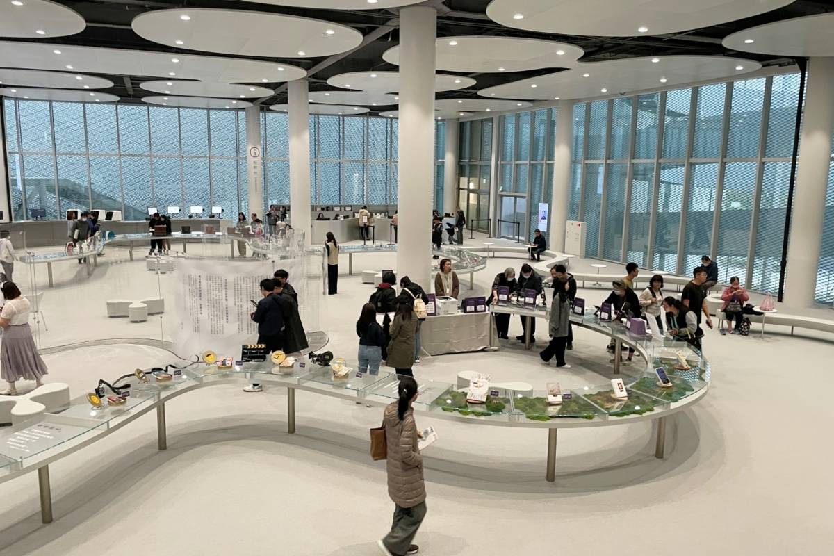 時光未央-追憶未來書展由知名作家王聰威擔任策展人-歡迎民眾來閱讀