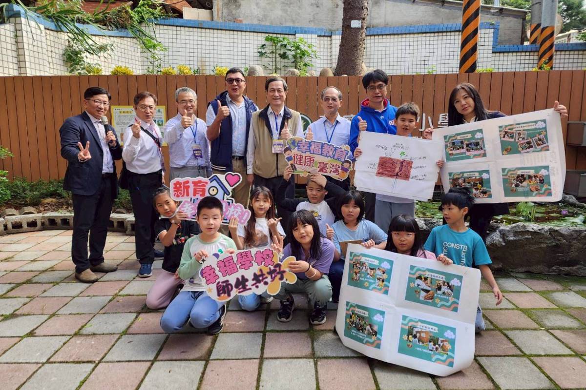 新北清水高中歲末愛心關懷頒發獎助金 照顧300多位學子