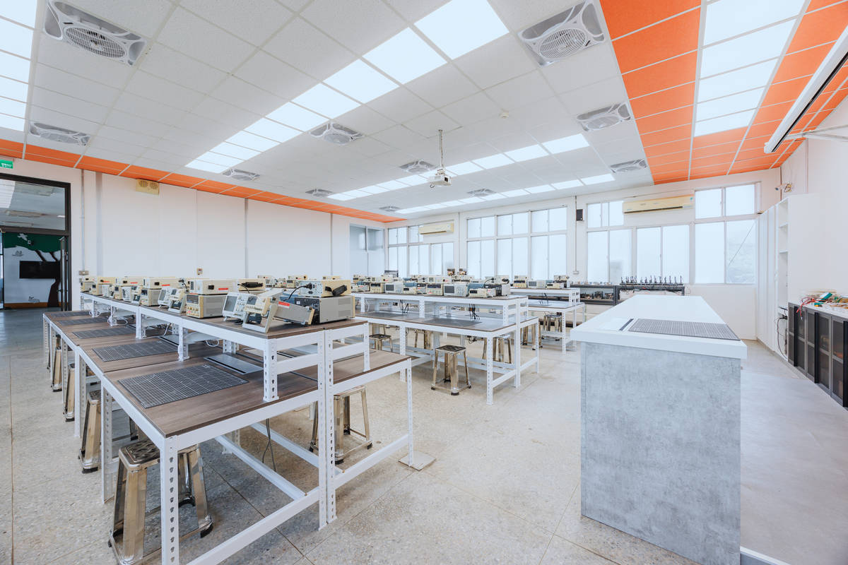 瑞芳高工資訊科實習工場獲美國2025 IDA國際設計獎-榮譽獎(新北市教育局提供)