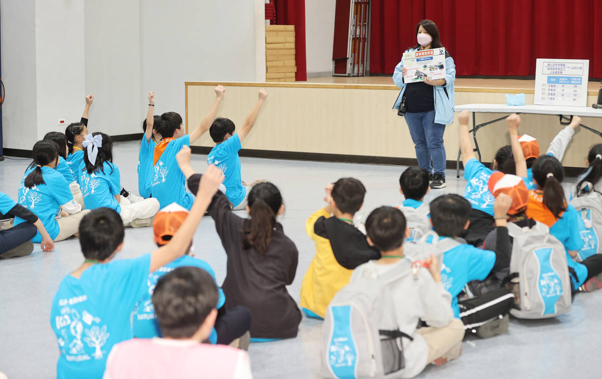 藉由案例說明如何建物能效揭露及減碳效益