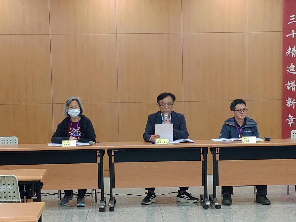 臺北市高中社會科歷史科老師北一女中陳惠珠老師、建中莊德仁老師、中山女中邱永春老師分析今年考題