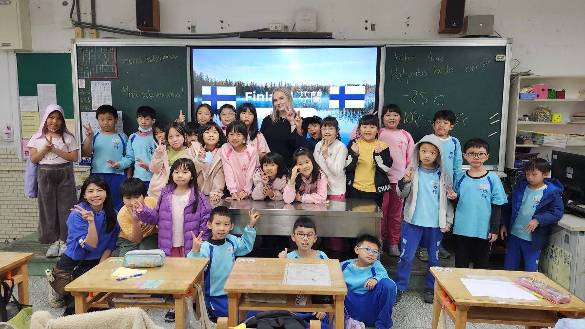 國際學生入班分享，啟發學生開口說英語的動力



 