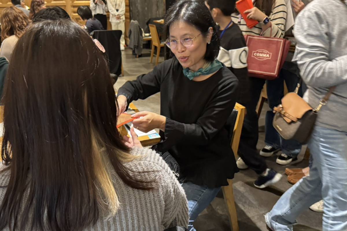 林淑娥副局長致贈紅包給監護兒少