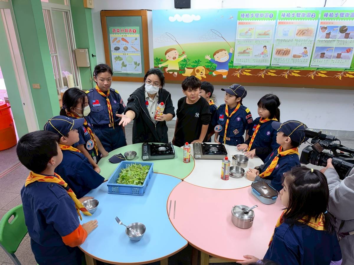 從產地到餐桌 新北三光幼童烹煮「愛心健康麵」