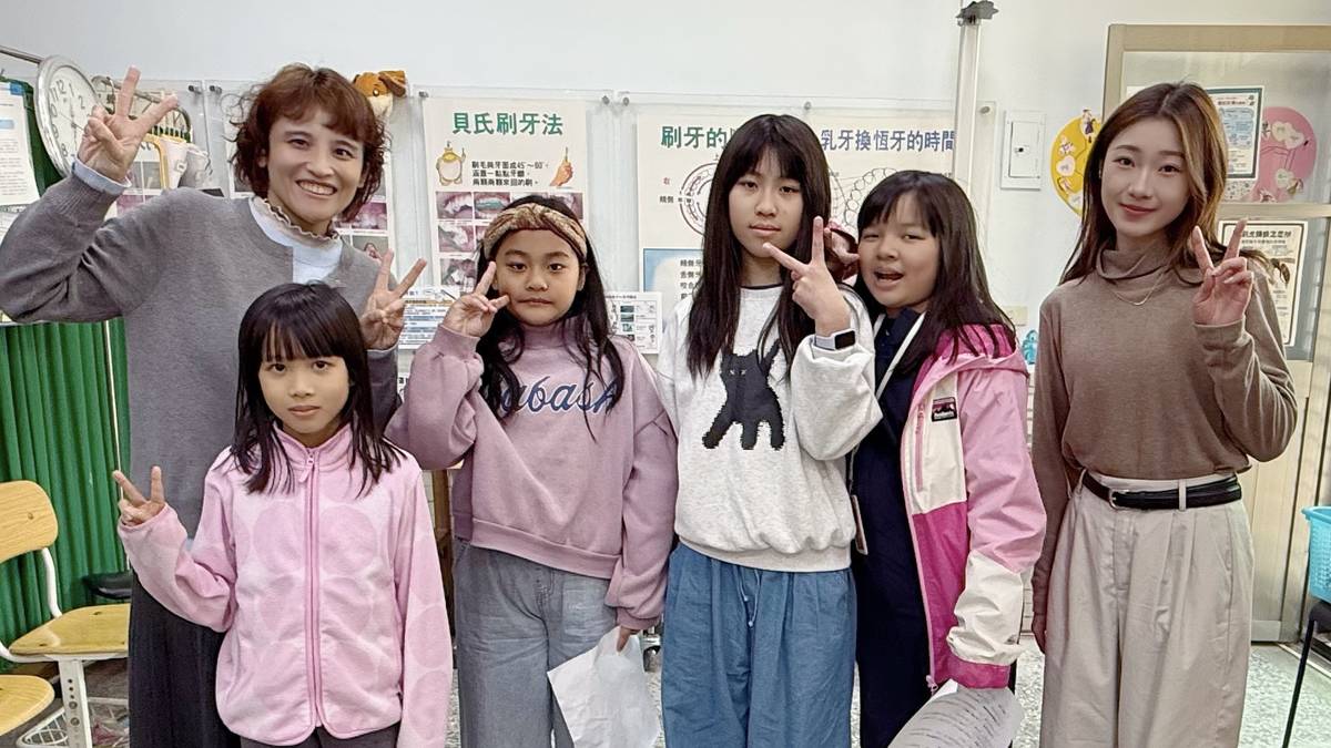 113學年度「健康促進學校輔導計畫前後測成效評價成果報告評選」-優良-新北市龜山國民小學-採訪合照