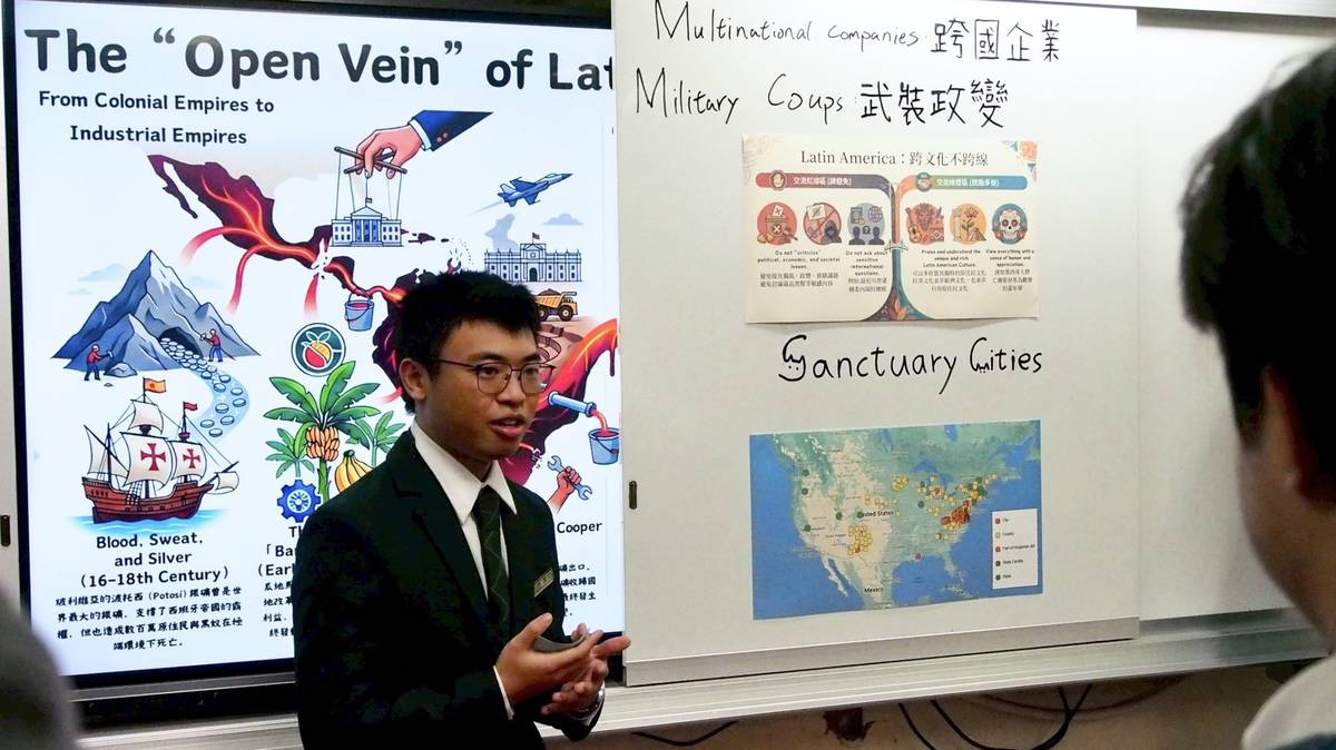 學生進行導覽和解說

