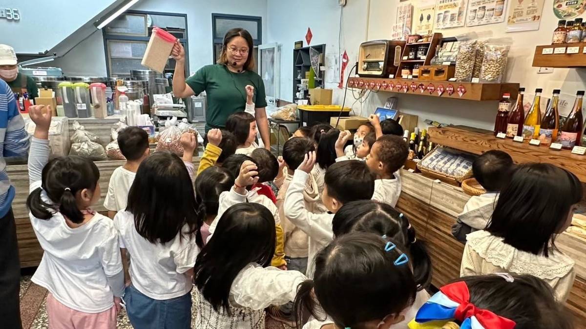 屏東光春非營利幼兒園