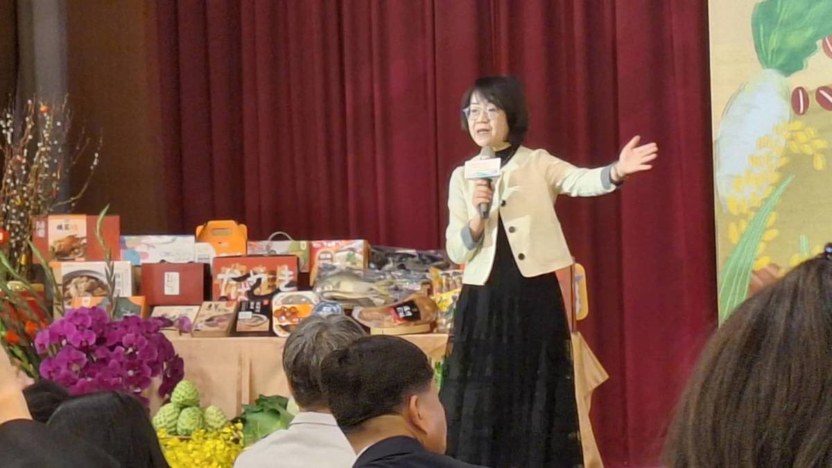 農業部統計處王淑娟處長表示，各類農漁畜產品供應量已完成整體盤點，年節供應情形穩定充裕。