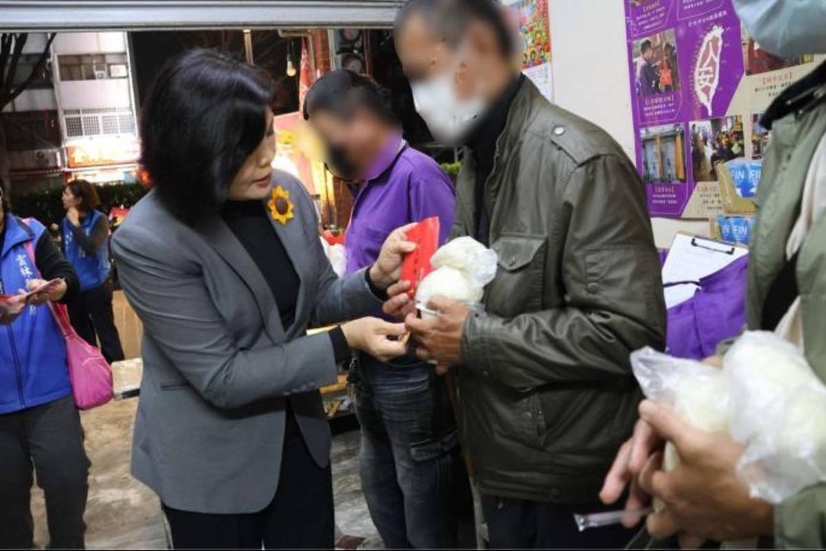 雲林縣府啟動低溫關懷機制 為街友寒冬送暖
（圖／雲林縣政府提供）